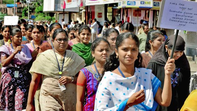 Biharko ‘Gaur8’: Keralako emakumeen borroka, Psikosolidari@k dinamika eta igeriketa sinkronizatuko gizonak