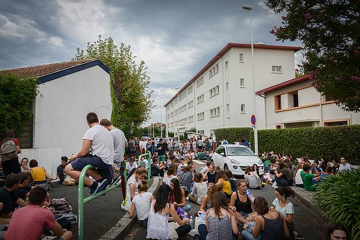 IRRATIEN TARTEA: Etxepare lizeoko protesta, bizikleta elektriko eta euskal presoen egoera