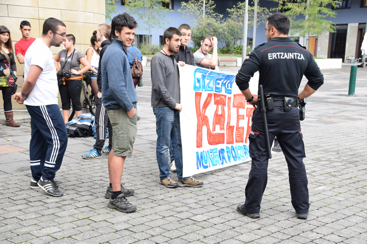 IRRATIEN TARTEA: Tolosaldeko politika, ekonomia eta elkartasun kontuak, Atariatik