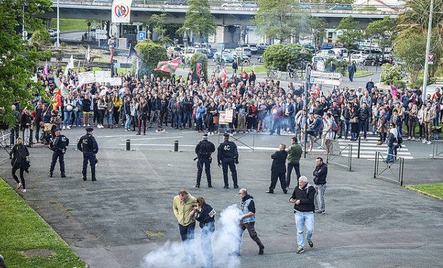 IRRATIEN TARTEA: FNren aurkako protestak, Oier Gomezen egoera eta Pariserako gaueko trenak