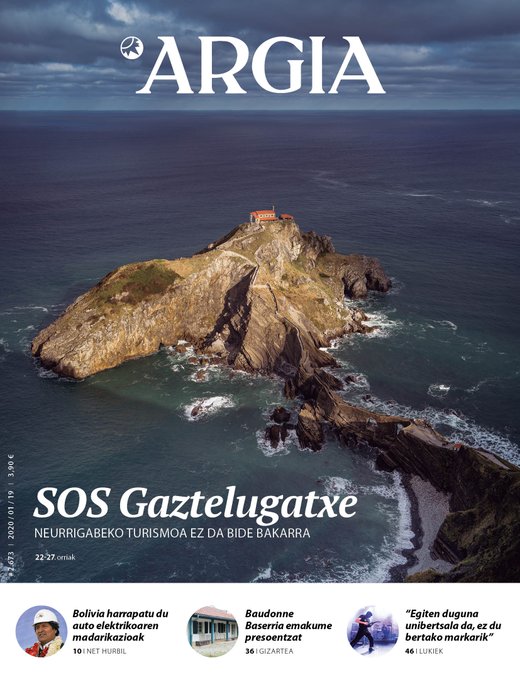 ARGIA AURRERAPENA | SOS Gaztelugatxe, Stacy Velásquez eta Sandra Moran, eta Baudonne baserria emakume presoentzat