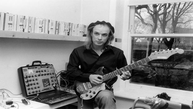 SOINUGELA: Brian Eno, rock eta ambient music-aren sortzaile handia