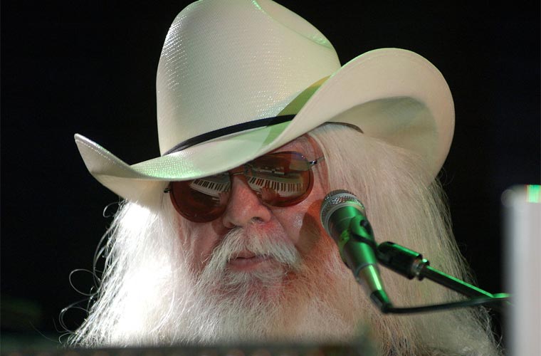 SOINUGELA: Leon Russell-i gorazarre