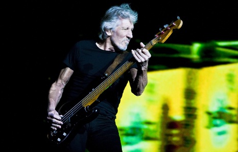 Roger Waters musikariak, Madrilen eskeinitako kontzertuaren ingurukoak