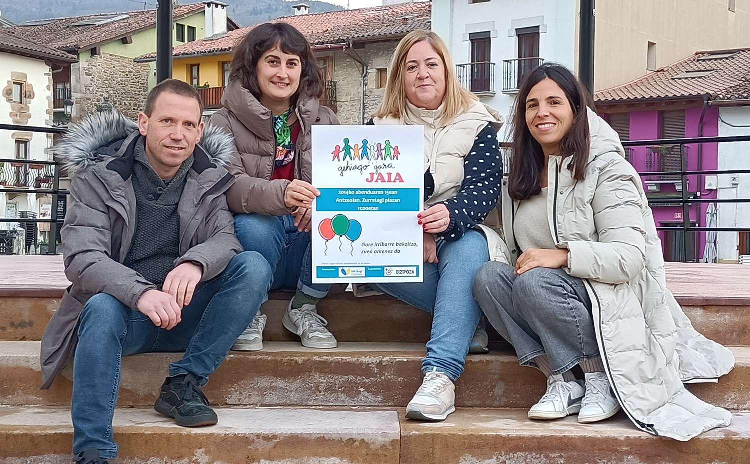 Hil diren haurrak gogoratuz, bizipozetik · Amaia eta Oihane