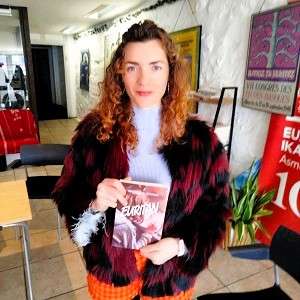 KULTURKAPSULAK : Idoiaren erronka: nerabeak piztea!