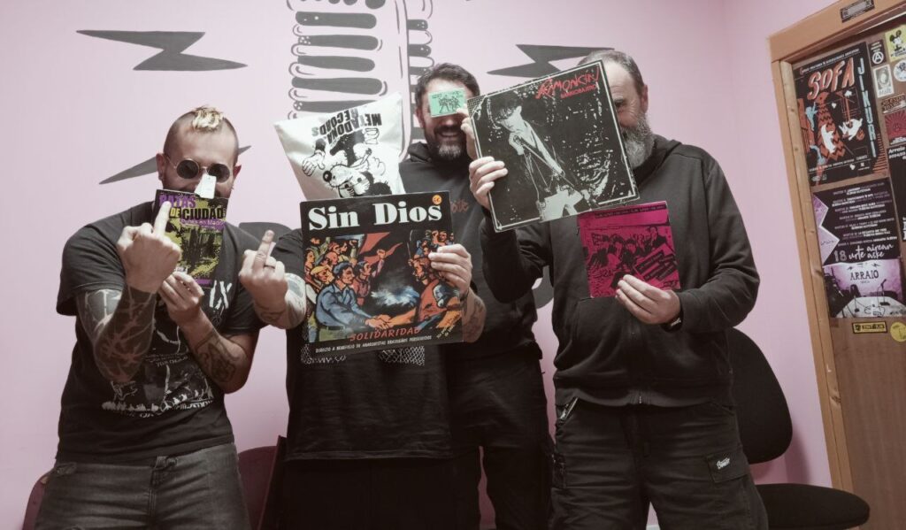 Ratas De Ciudad liburuaz ZarataZarautzen