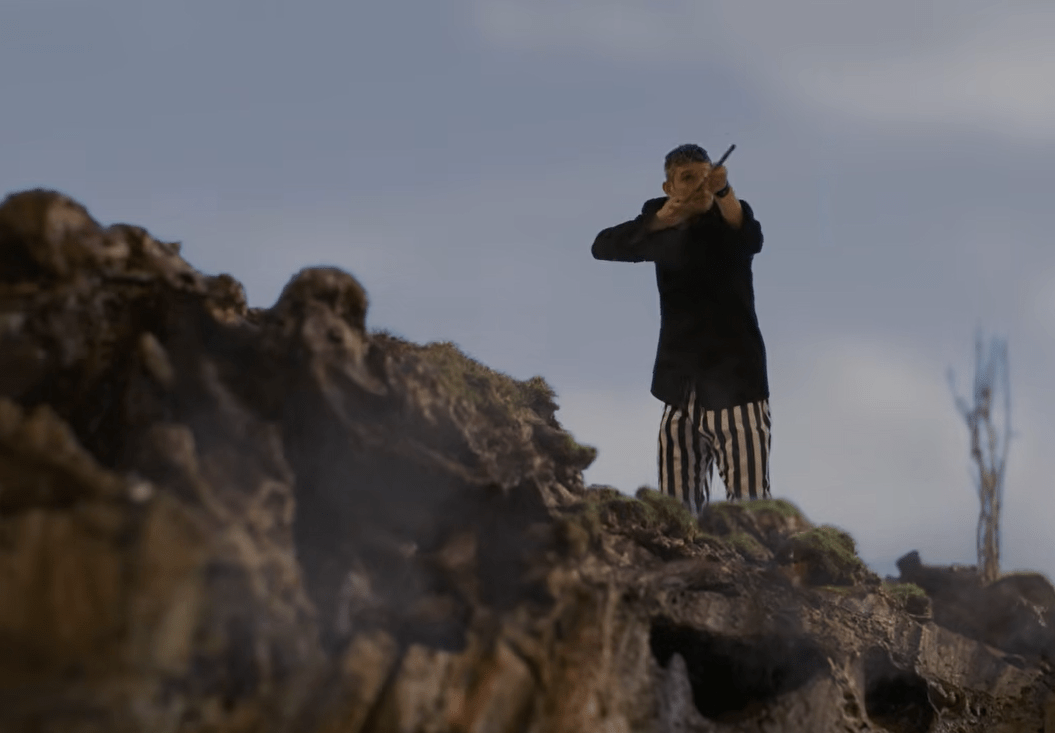 ADI – El Dominikoren Etxexurian barneak gorri