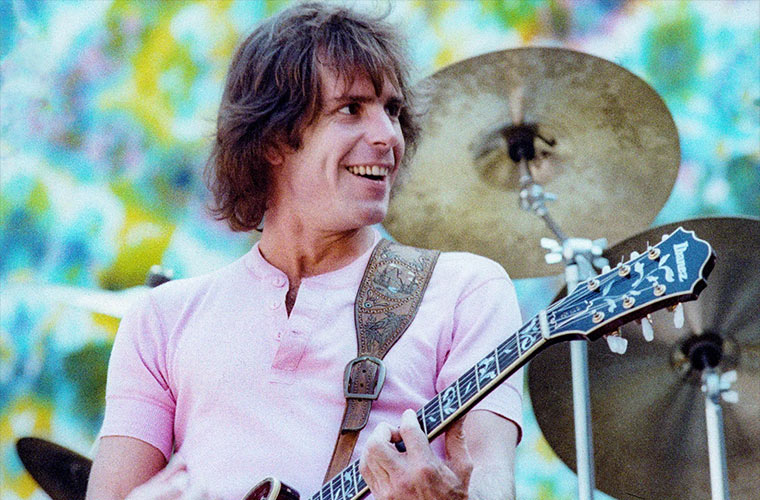 SOINUGELA: Bob Weir, The Grateful Dead-en gitarra jotzaile erritmikoa ezagutzen