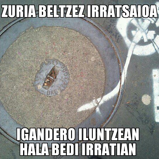 213.- Zuria Beltzez 14-10-12 (koloreztatzen)